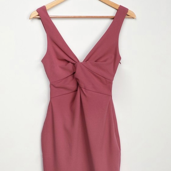 Lulu’s cocktail dress - Picture 3 of 5